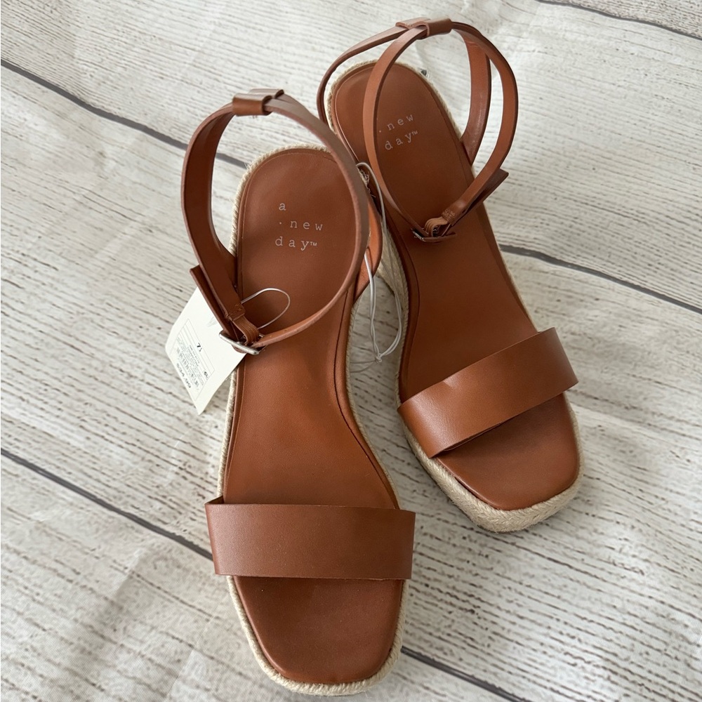 A NEW DAY Wedge High Heels NWT